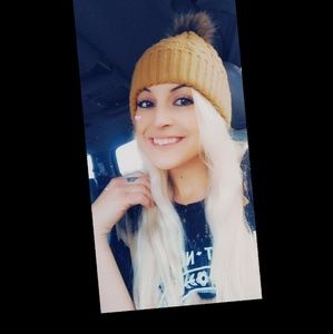 Meet your Posher, Jennifer